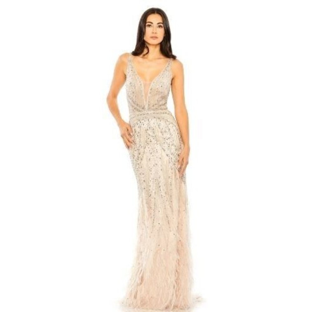 Mac Duggal Embellished Feather Detail Hem Evening Sequin Gown Size 8 Blush 11120